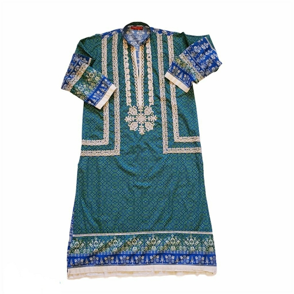 Dresses & Skirts - Bohemian Green/Blue Embroidered Midi Dress